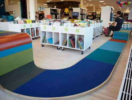 fraster, filt, opklæbning, akustik, uld filt, inspiration, design, indretning, filttavle, udsmykning, opklæbet filt, filt på væg, limet filt, vægfilt, filtfarve, dekoration